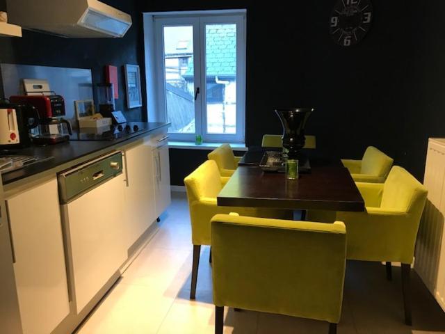 拉太特艾乐思酒店 杜柏 外观 照片